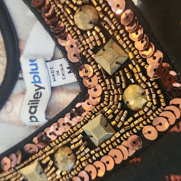 FIT N FLAIR Animal TRIBAL Dress Short STRETCHY embellished Beaded V NECKLINE Med - Picture 10 of 11